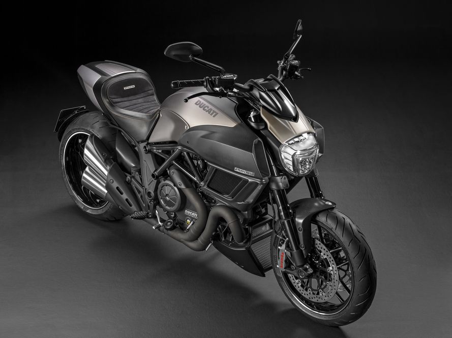 Diavel 1200