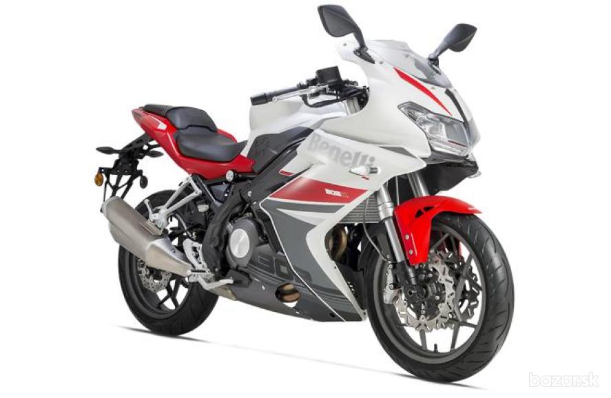 Benelli BN 302 R ABS