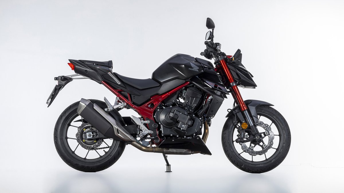Honda CB750 Hornet E-Clutch